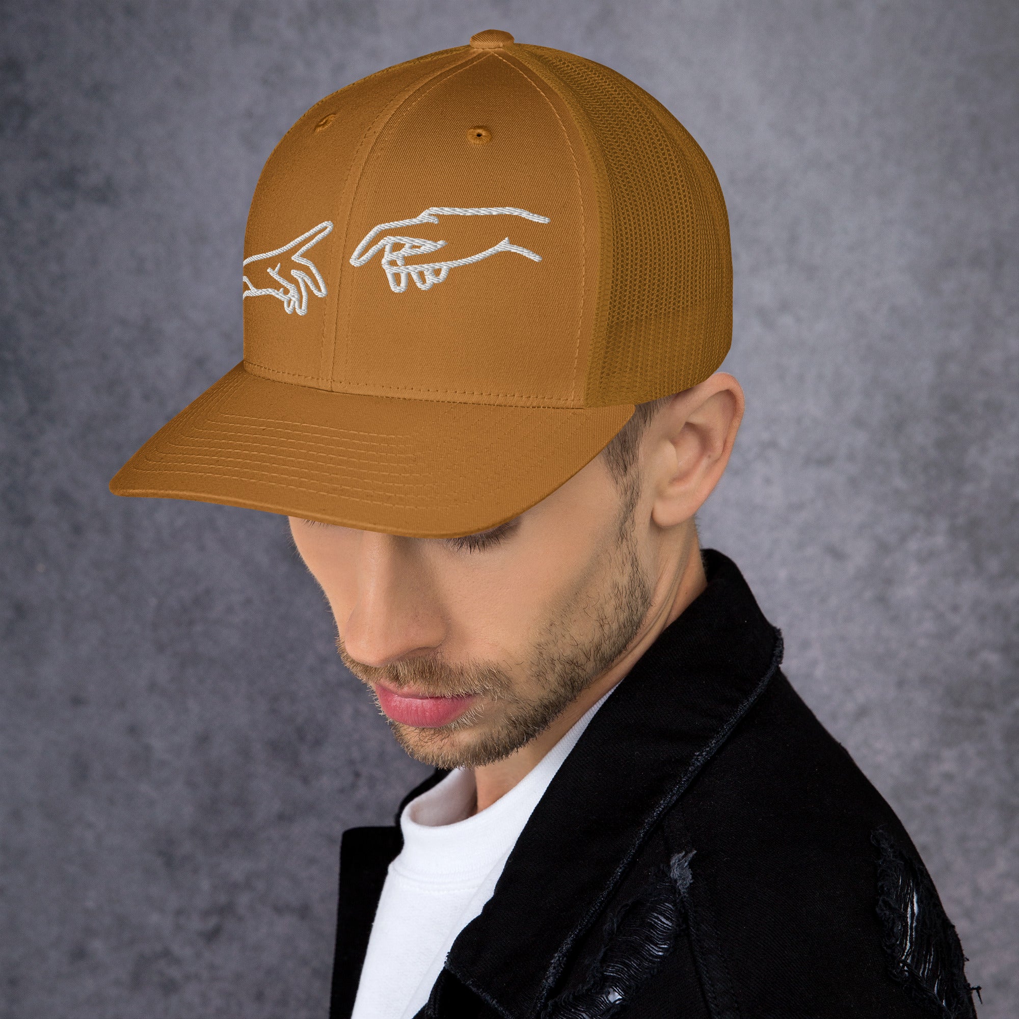 Retro Trucker Cap | Mesh-Rückseite Unisex in 14 Farben Caramel Melivero