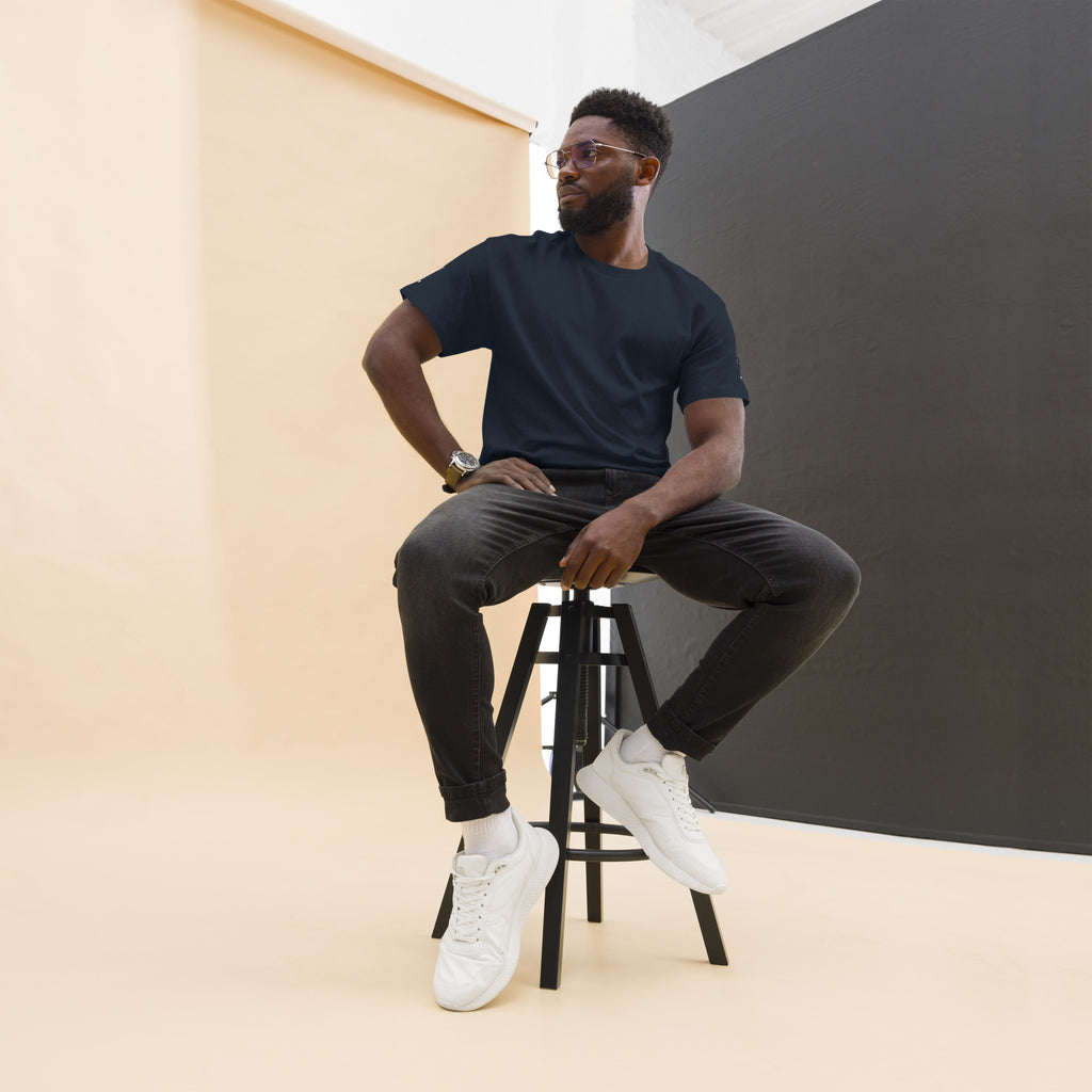 Unisex T-Shirt | 100% Baumwolle in satten Dunkeltönen S–2XL Melivero