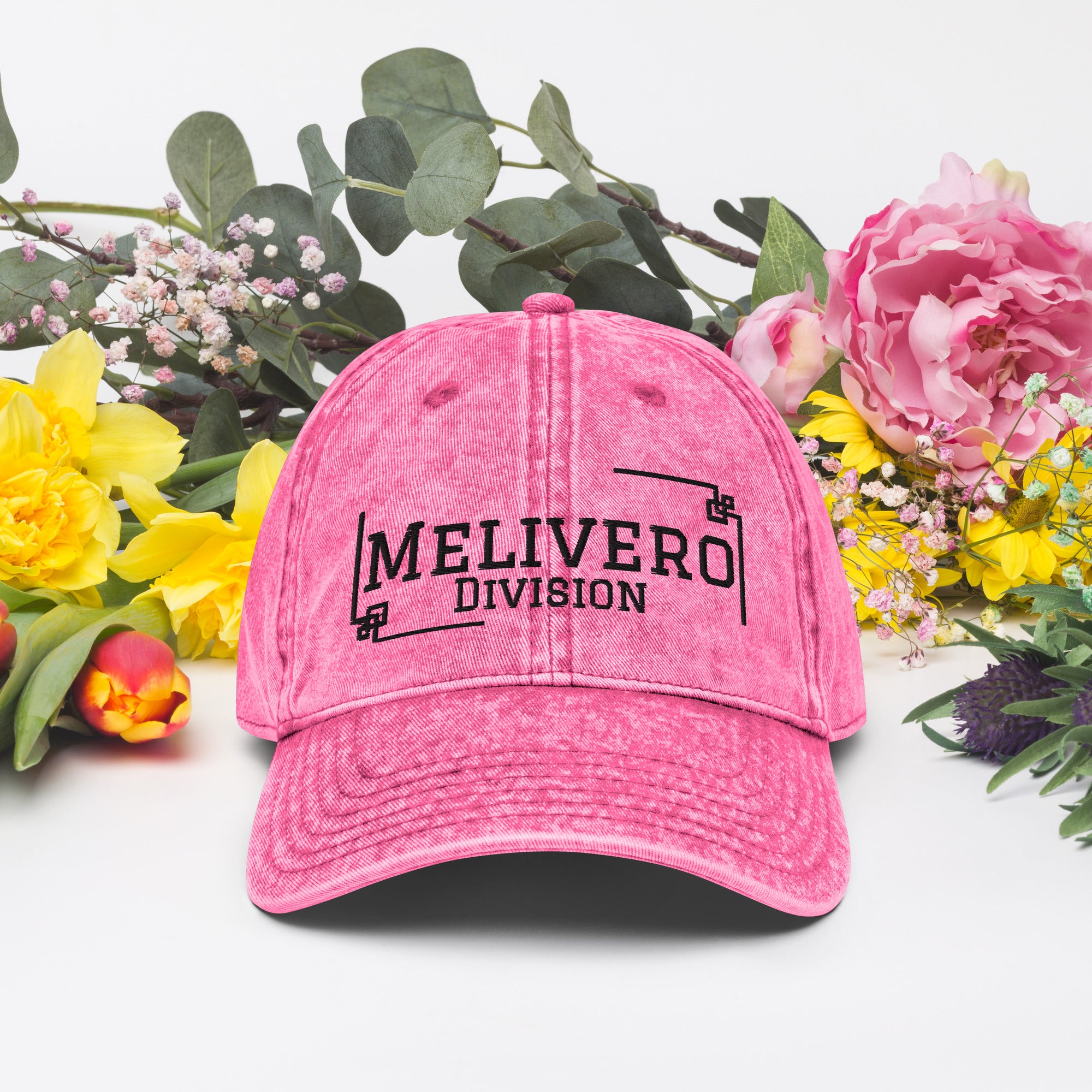 Vintage Cord Cap – Bestickte Baumwoll-Twill Cap mit Metallschnalle | Melivero Pink Melivero